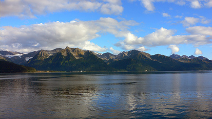 View from the shore near the Sea Life Center in Seward.  (2007)