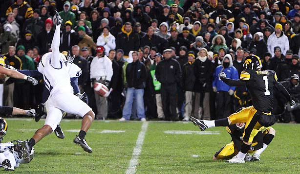 Iowa kicker Daniel Murray booted this 31-yard field goal with one second left to knock off No. 3 Penn State.  (2008) Stephen Mally/Icon SMI