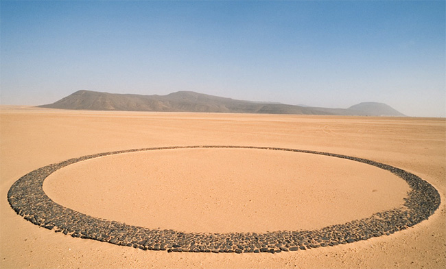 Mysterious stone circle in the Ténéré desert in Niger.  From National Geographic, see related post for link.  Photograph by George Steinmetz.  (1997)